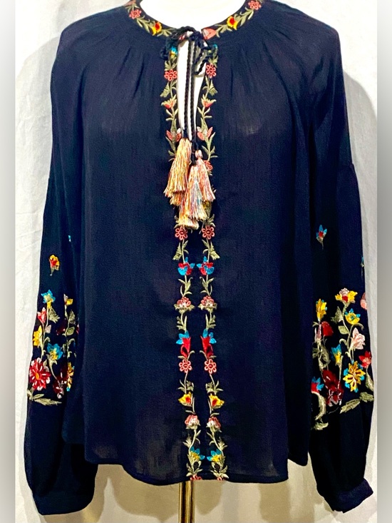 Maeve Tops - Maeve Black Embroidered Flowers Peasant Blouse with Tassel Tie Ballon Sleeves M